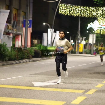Runner Photo 3692992