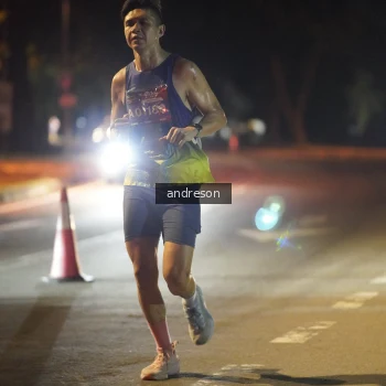 Runner Photo 3693030