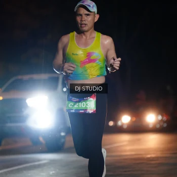 Runner Photo 3693072