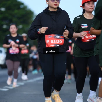 Runner Photo 3693074