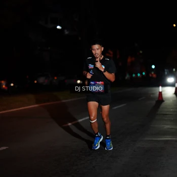 Runner Photo 3693101
