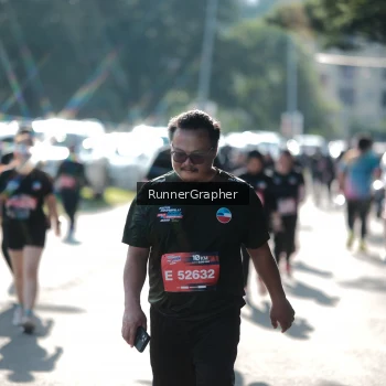 Runner Photo 3693102