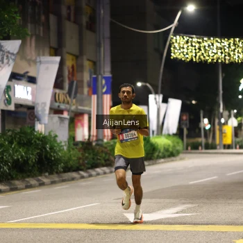 Runner Photo 3693120