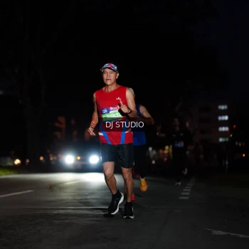 Runner Photo 3693173