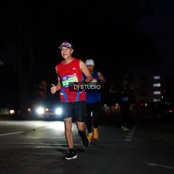 Runner Photo 3693192