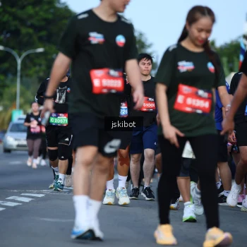Runner Photo 3693194