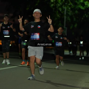 Runner Photo 3693201