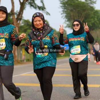 Runner Photo 3693215