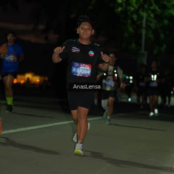 Runner Photo 3693248