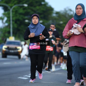 Runner Photo 3693308