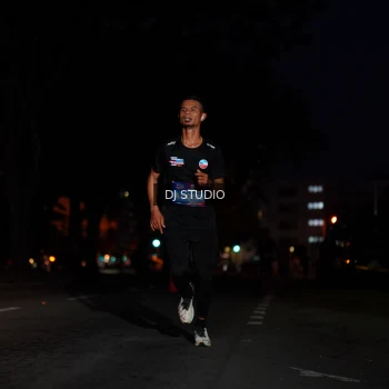 Runner Photo 3693312