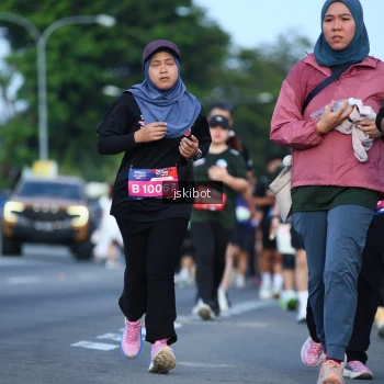 Runner Photo 3693317
