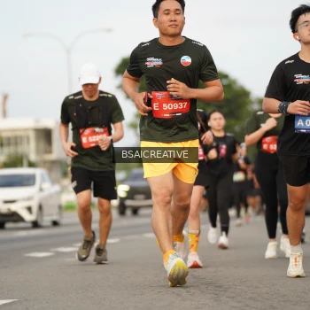 Runner Photo 3693338