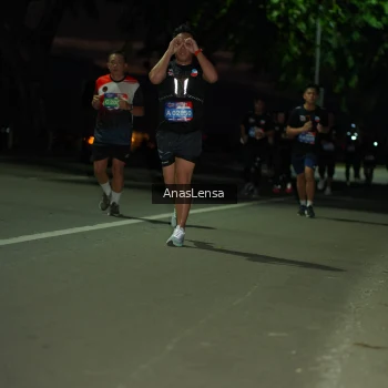 Runner Photo 3693346