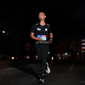 Runner Photo 3693365