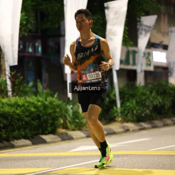 Runner Photo 3693372