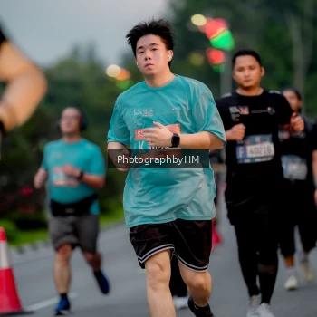 Runner Photo 3693399