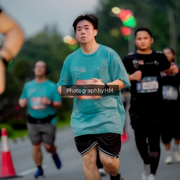 Runner Photo 3693402