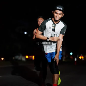 Runner Photo 3693412