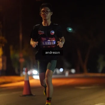Runner Photo 3693429