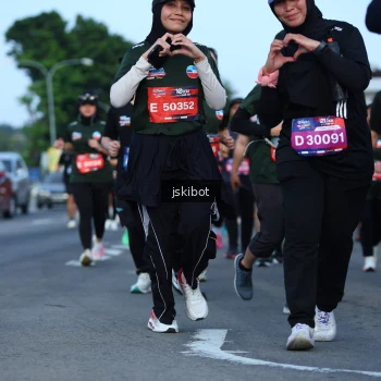 Runner Photo 3693435