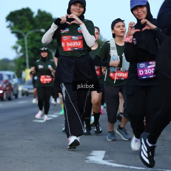 Runner Photo 3693442