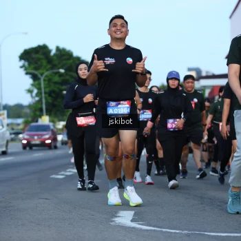 Runner Photo 3693465