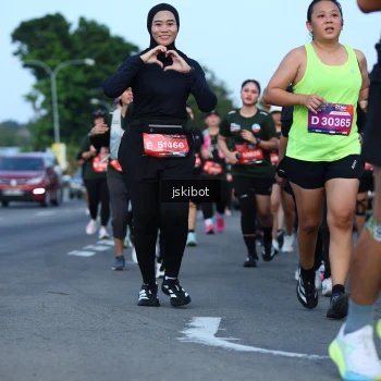 Runner Photo 3693468