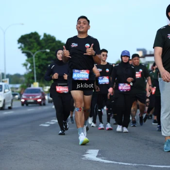 Runner Photo 3693473