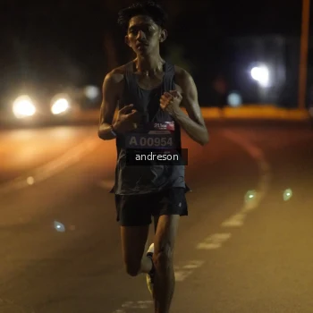 Runner Photo 3693500
