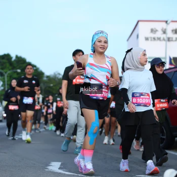 Runner Photo 3693514