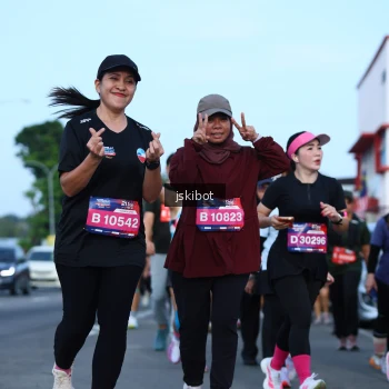 Runner Photo 3693524