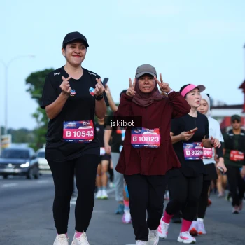 Runner Photo 3693534
