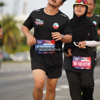 Runner Photo 3693582
