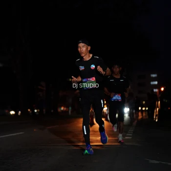 Runner Photo 3693589