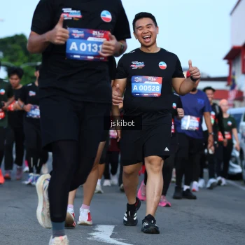Runner Photo 3693602