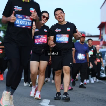 Runner Photo 3693607
