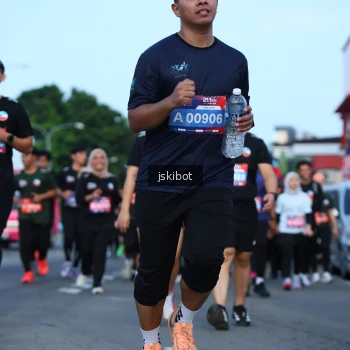 Runner Photo 3693610