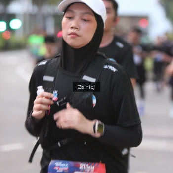 Runner Photo 3693612