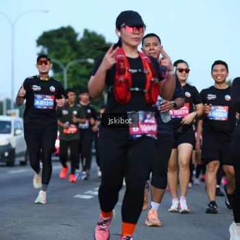 Runner Photo 3693645