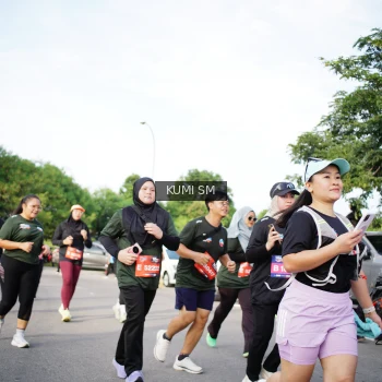 Runner Photo 3693670