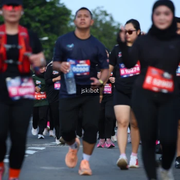 Runner Photo 3693671