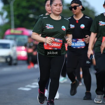 Runner Photo 3693718