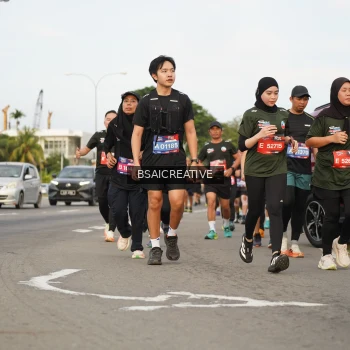 Runner Photo 3693758