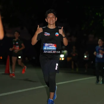 Runner Photo 3693760