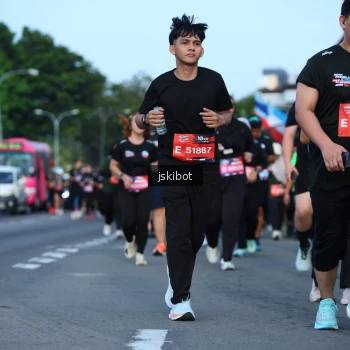 Runner Photo 3693765