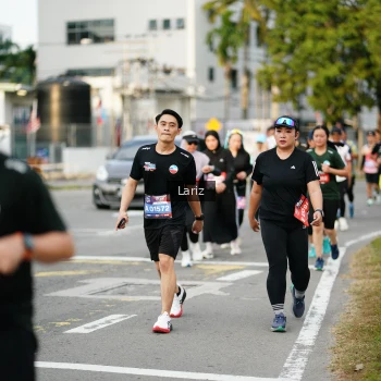 Runner Photo 3693775