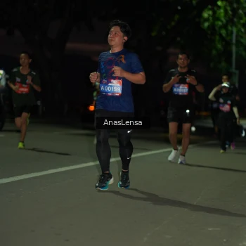 Runner Photo 3693777