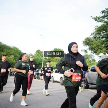 Runner Photo 3693785