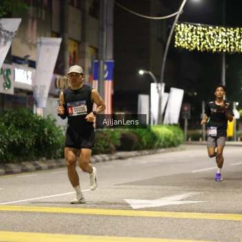 Runner Photo 3693792